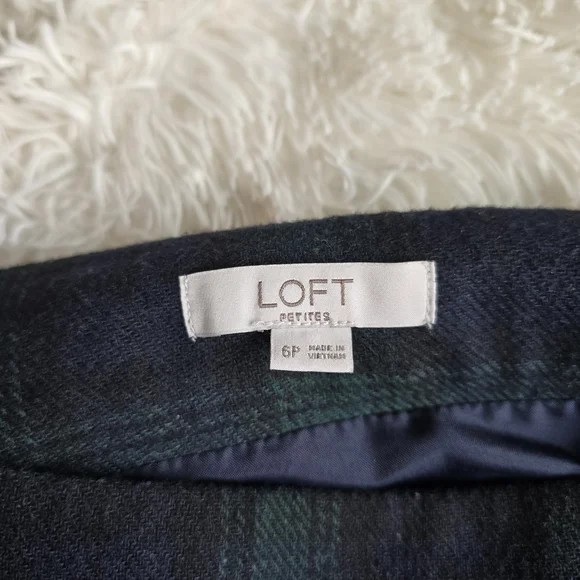 Loft Petite Plaid Button Trim Shift Skirt - Picture 5 of 7
